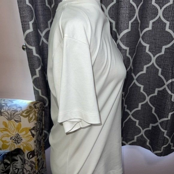 Louis Vuitton new with tags t-shirt. - Picture 3 of 5